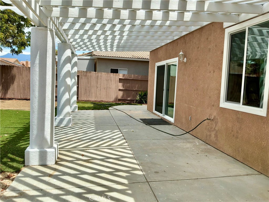 main property photo 50