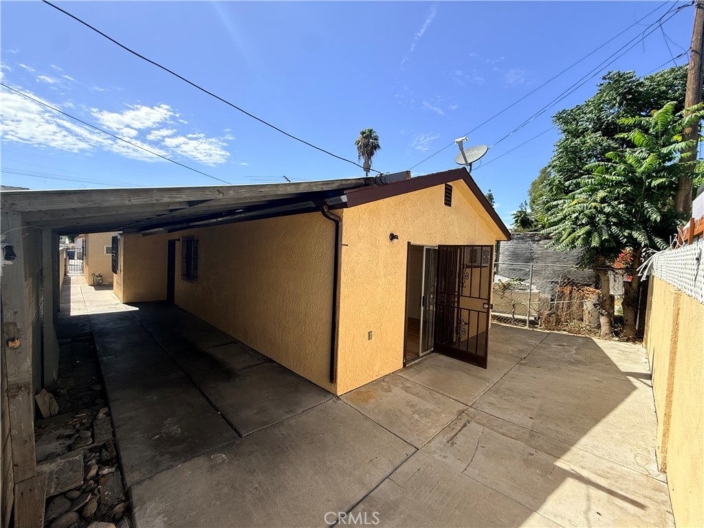 main property photo 15