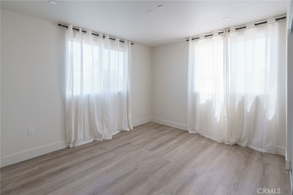 main property photo 68