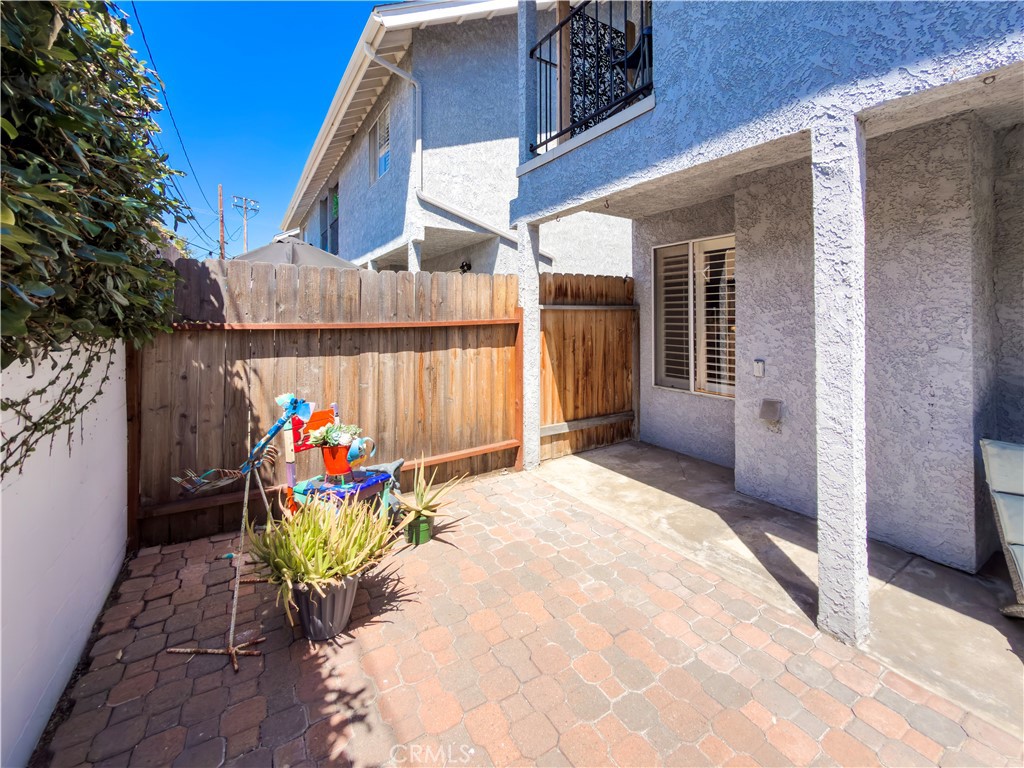 main property photo 50