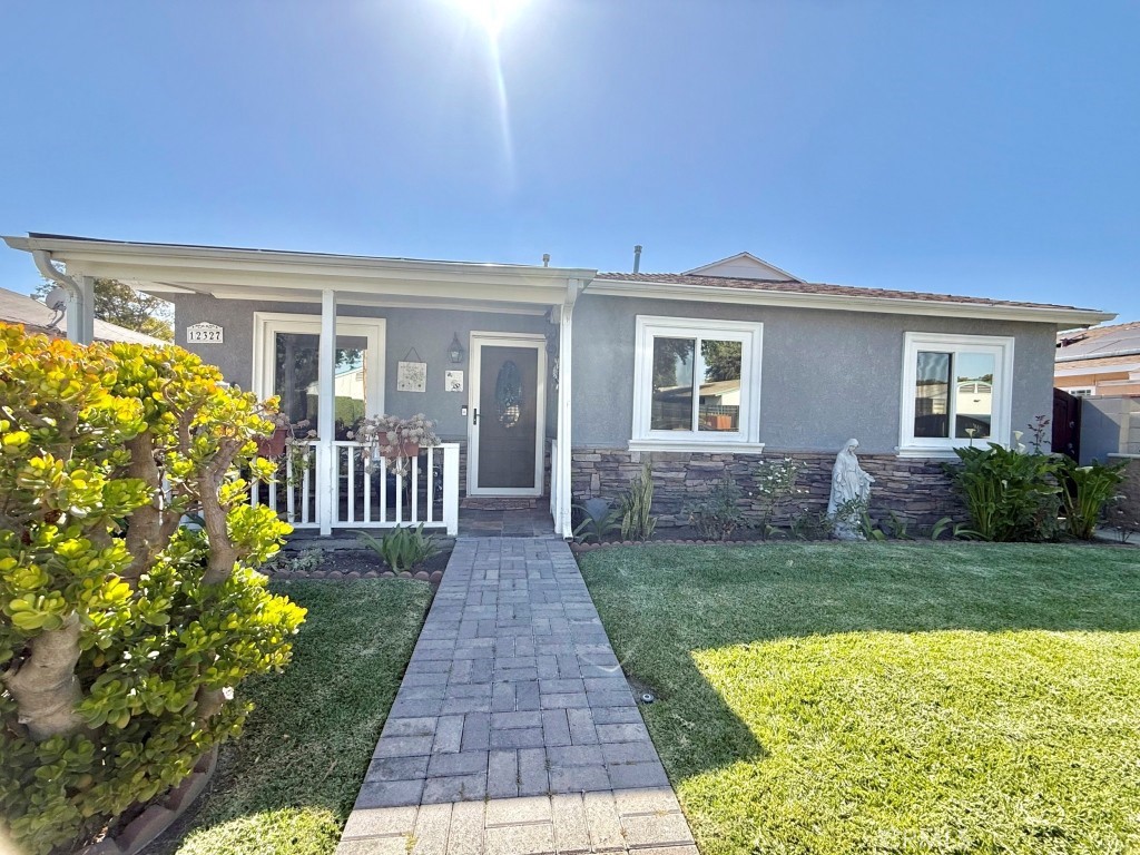 main property photo 59