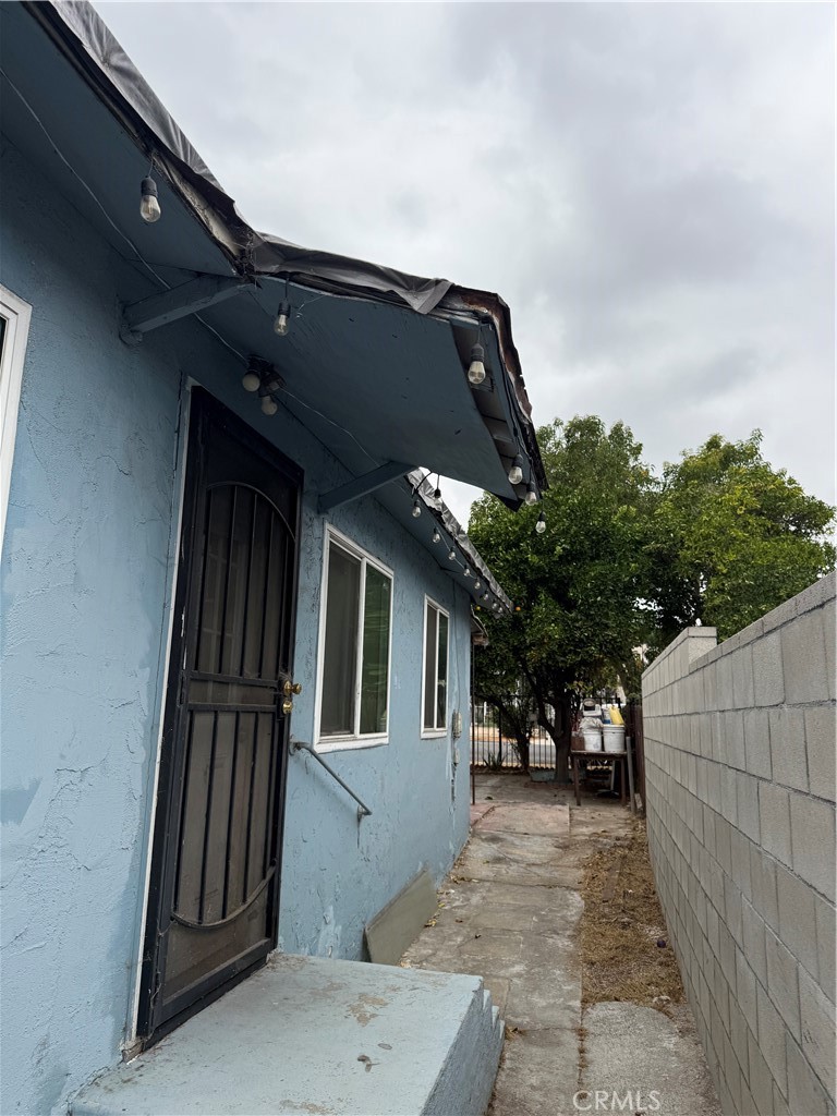main property photo 12