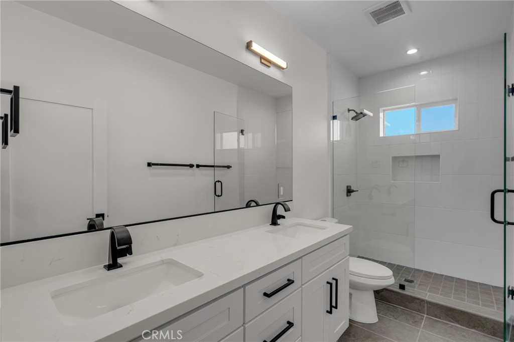 main property photo 66