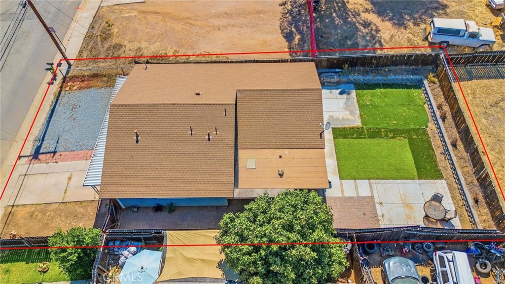 main property photo 27