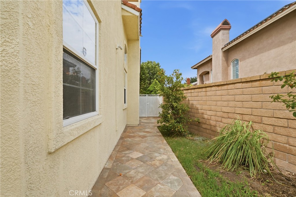 main property photo 47