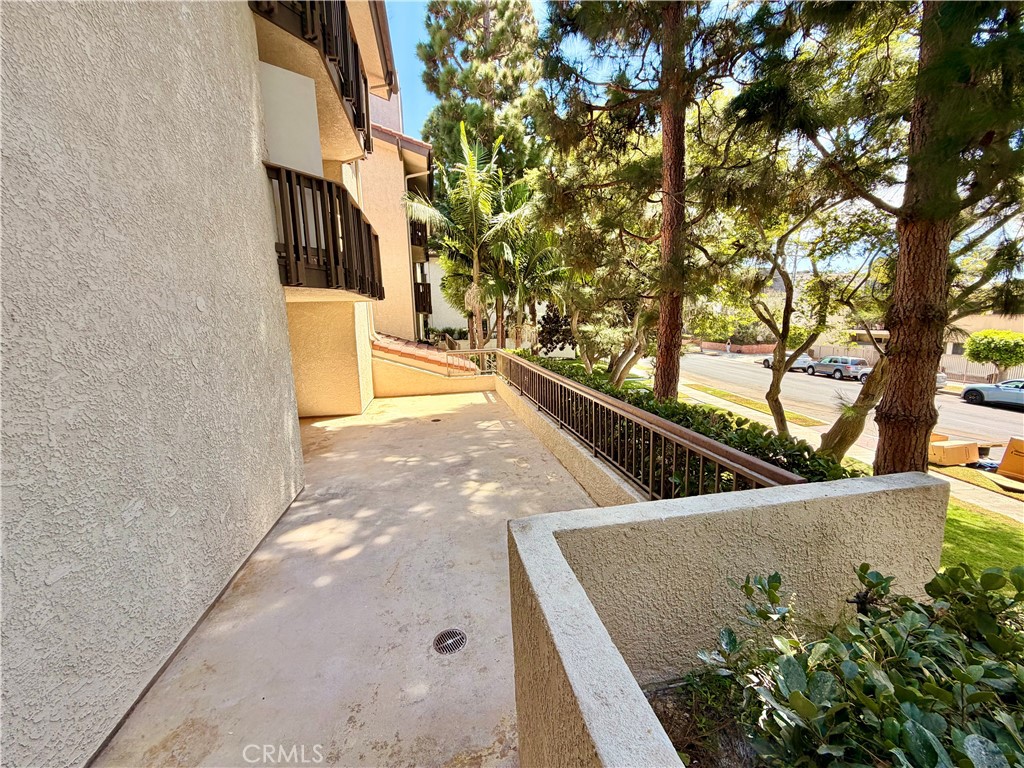 main property photo 59