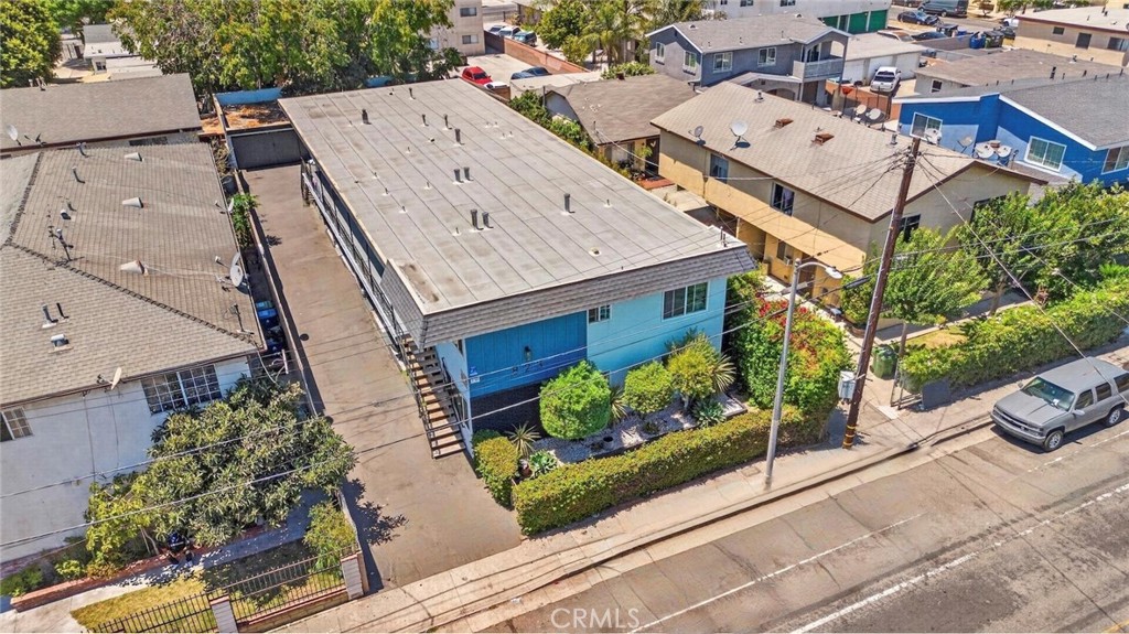 main property photo 19