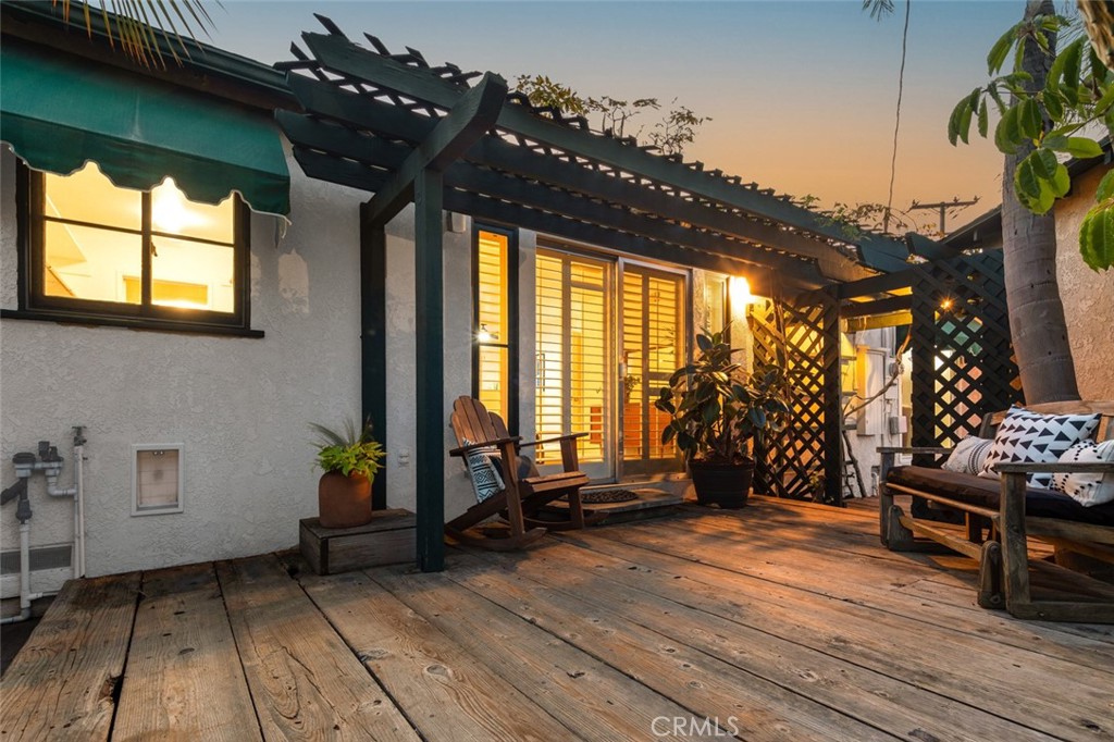 main property photo 40