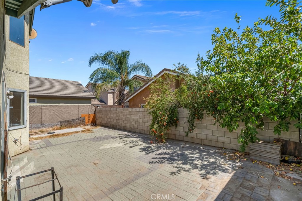 main property photo 31