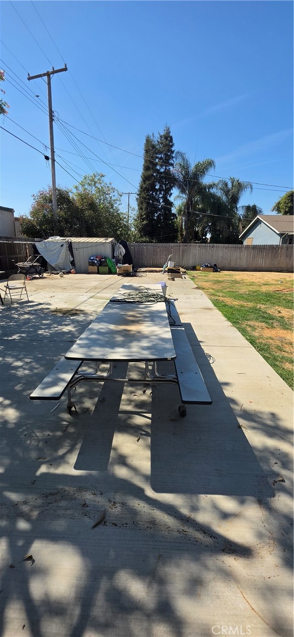 main property photo 30