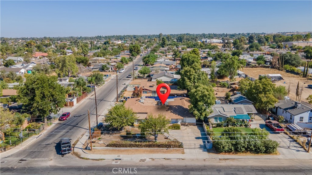 main property photo 41