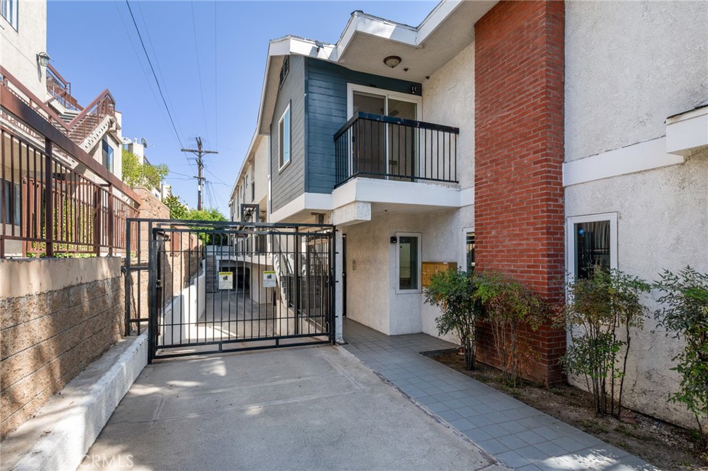 main property photo 44