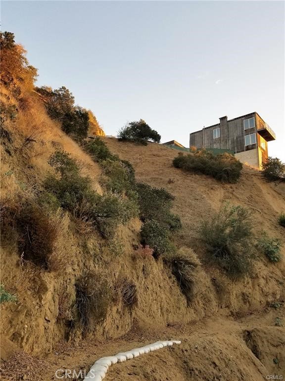 main property photo 11