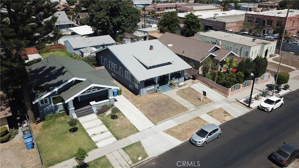 main property photo 11