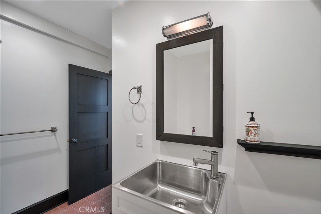 main property photo 64