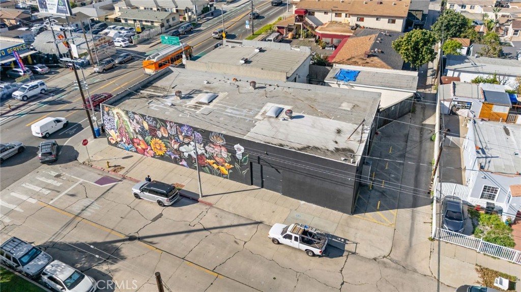 main property photo 40
