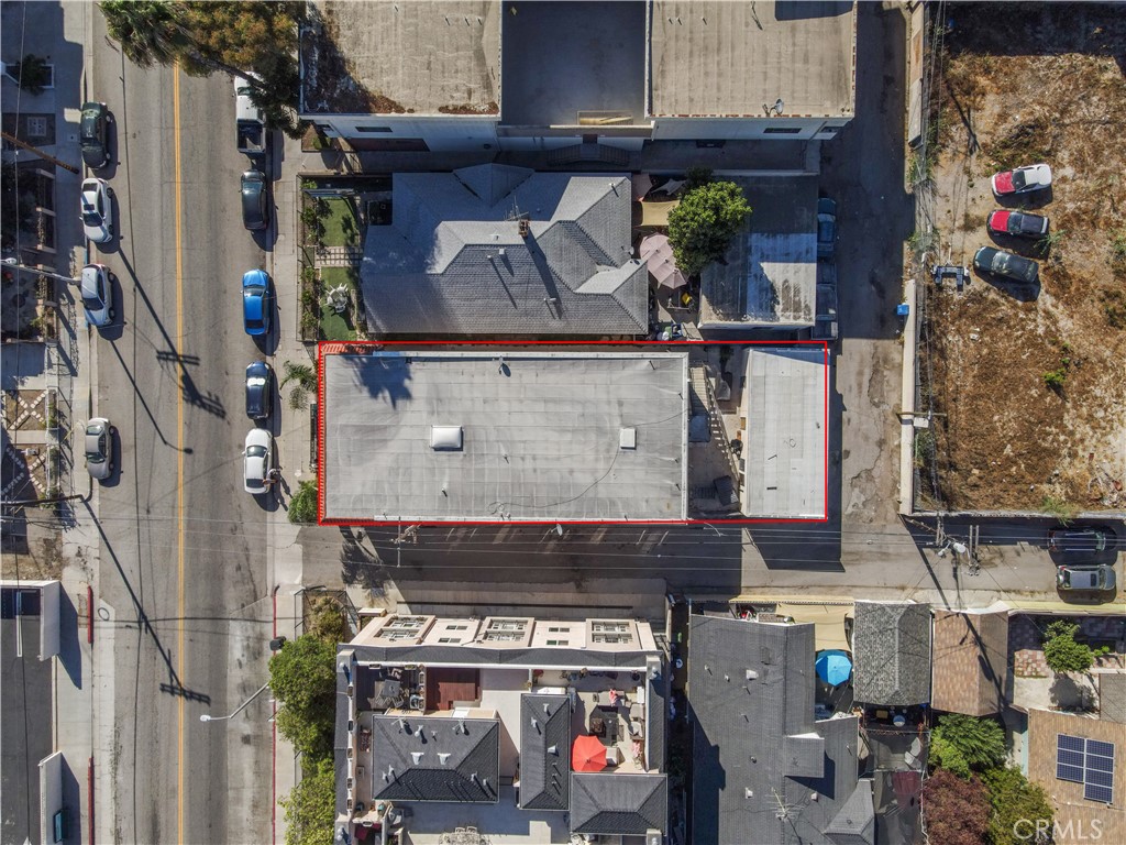 main property photo 11
