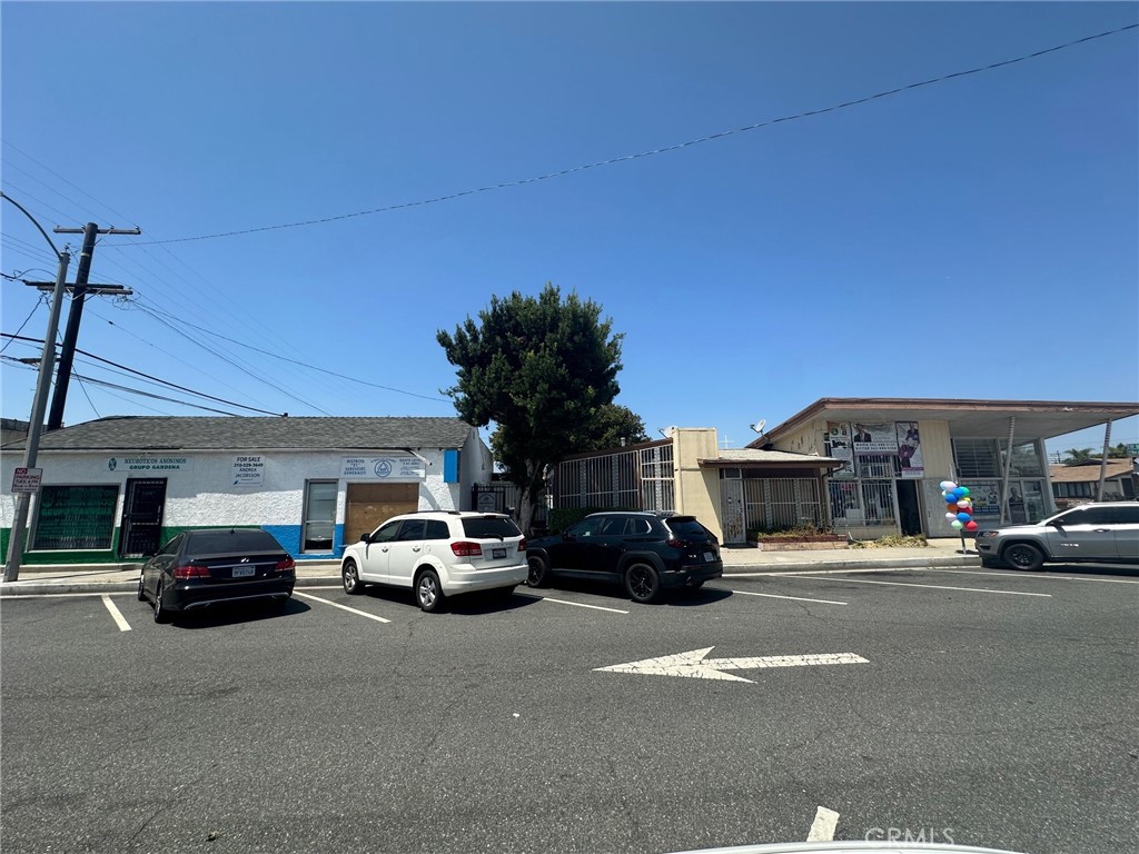main property photo 19