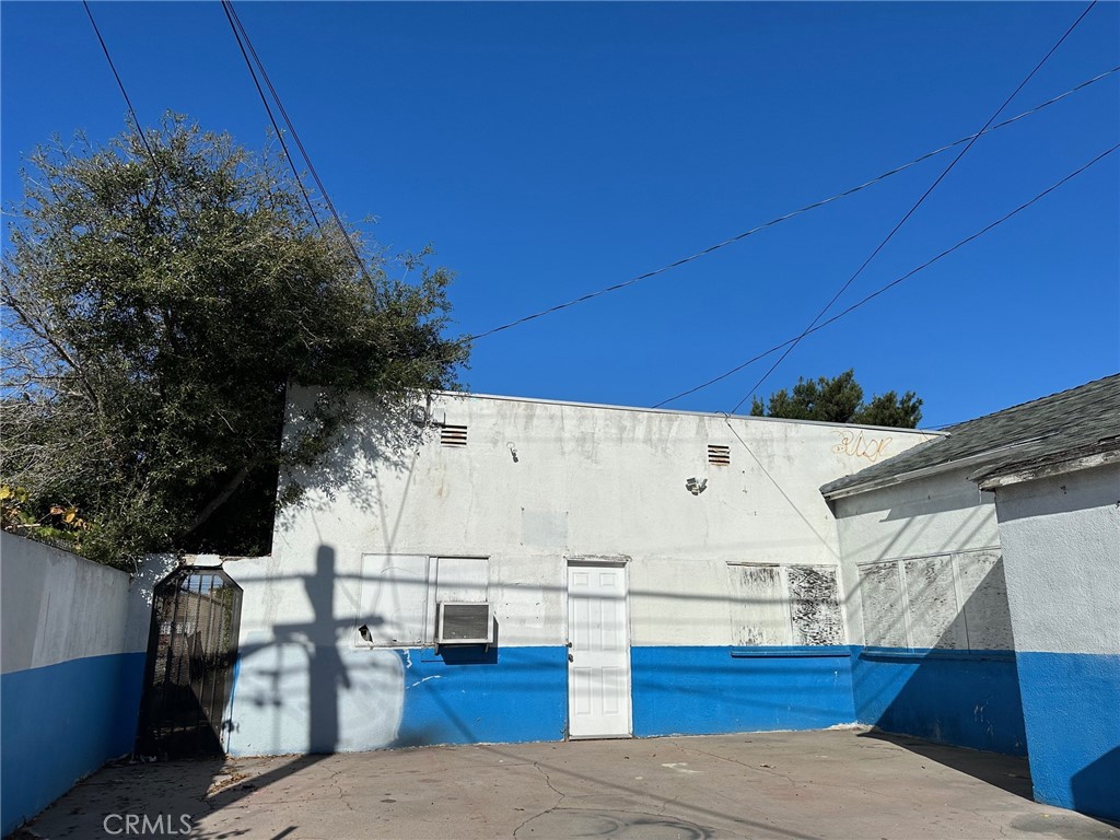 main property photo 7