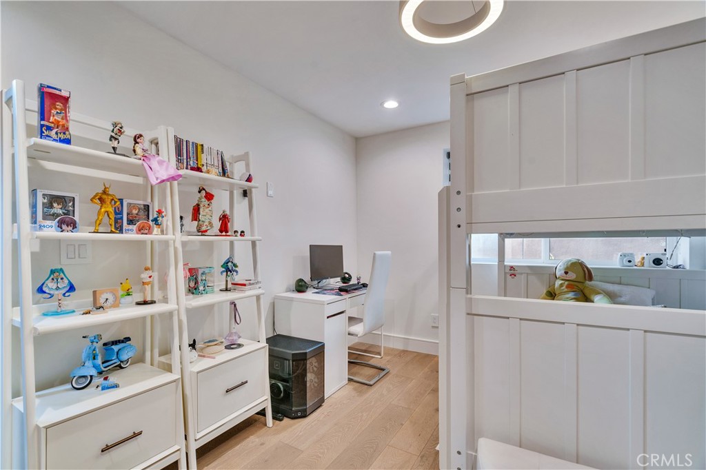 main property photo 64