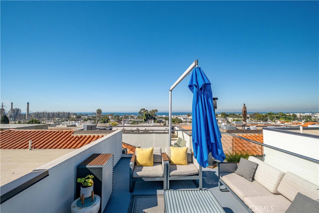 main property photo 71