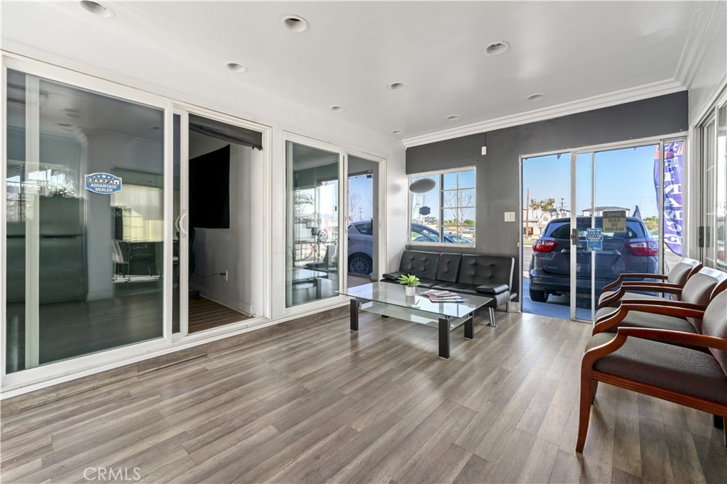 main property photo 15