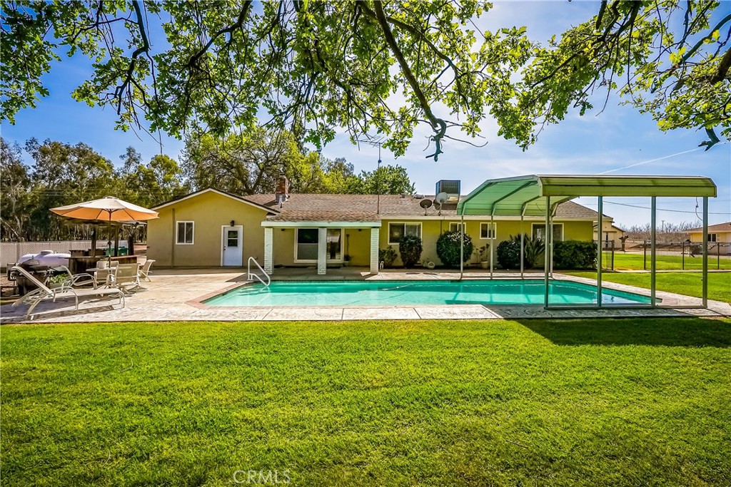 main property photo 59