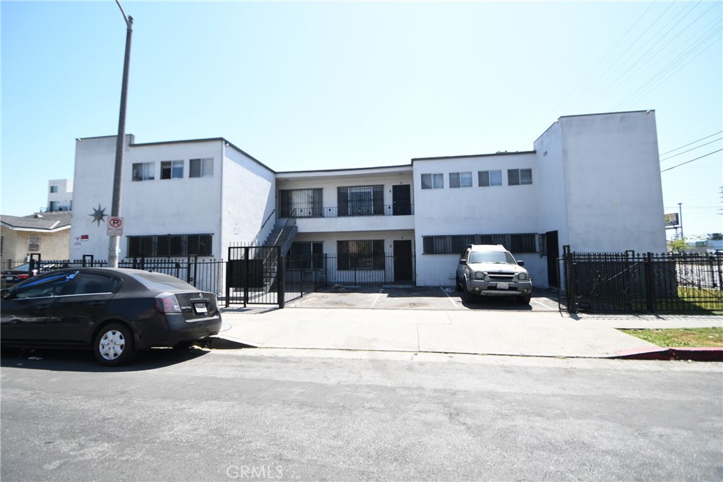 main property photo 39
