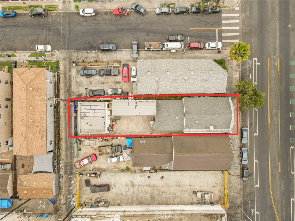main property photo 12