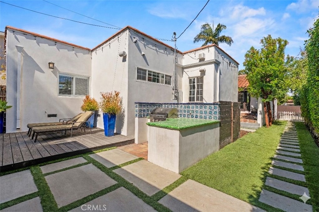 main property photo 39