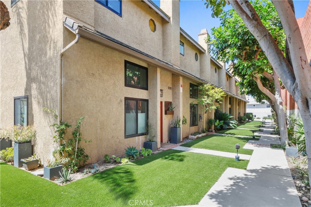 main property photo 60