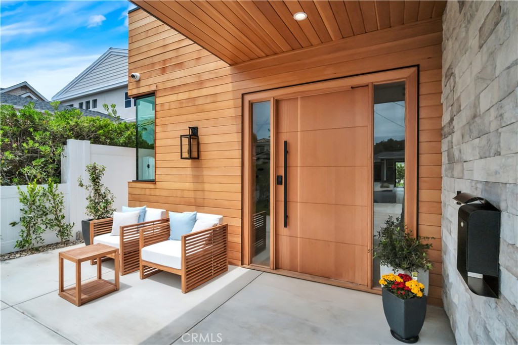 main property photo 67