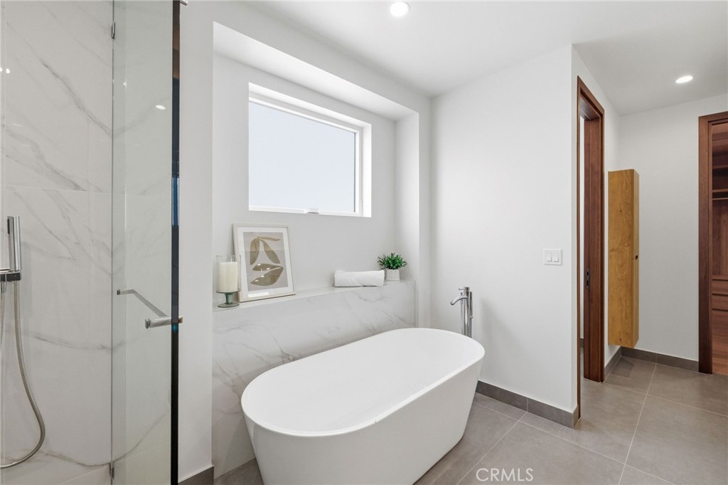 main property photo 63