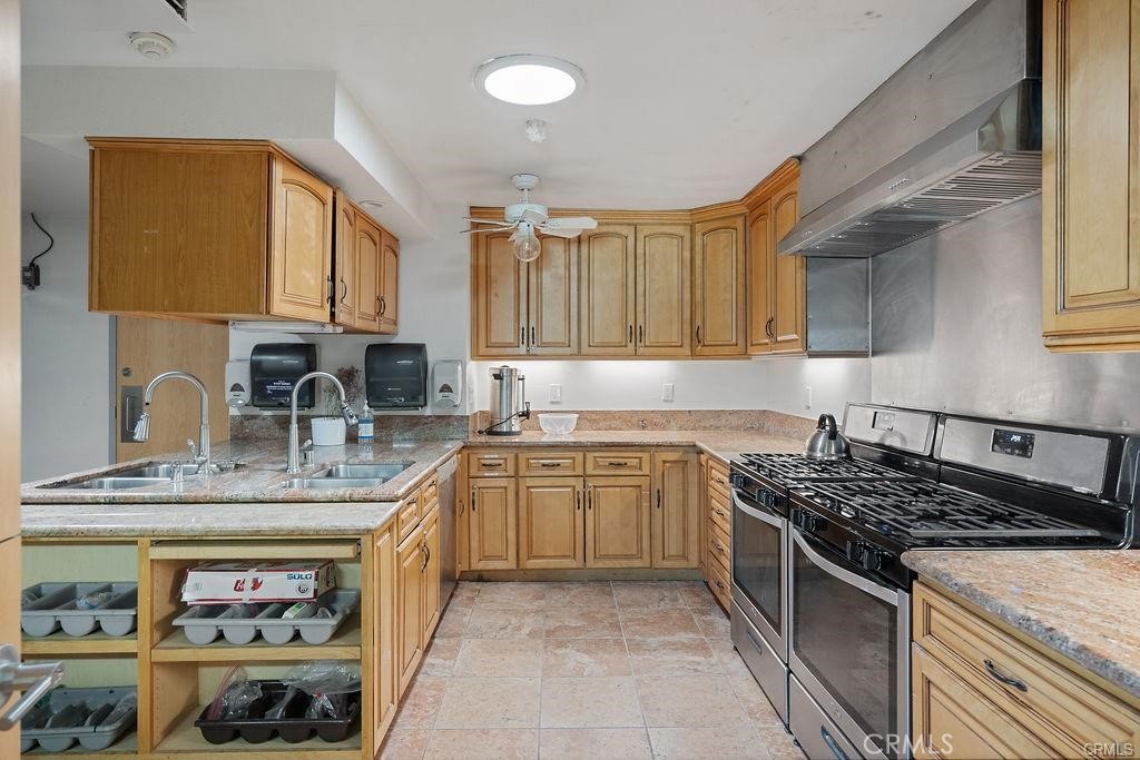 main property photo 59