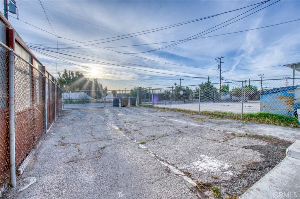 main property photo 26