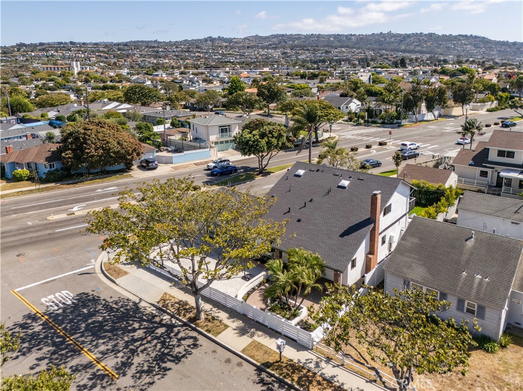 main property photo 60