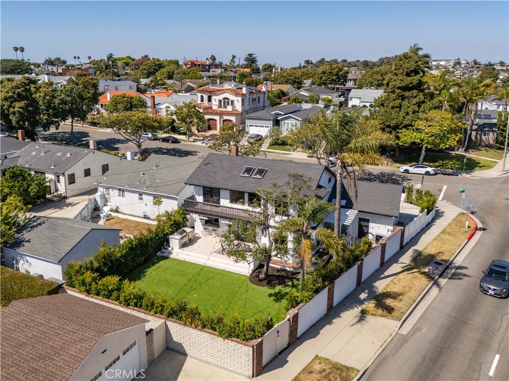 main property photo 66