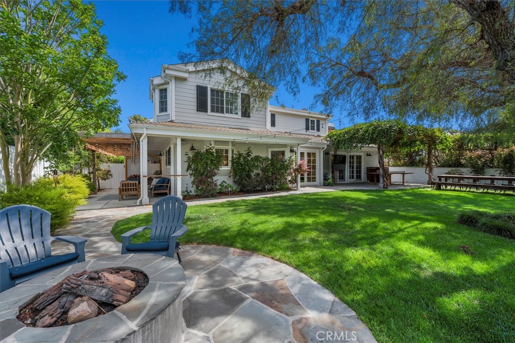 main property photo 16
