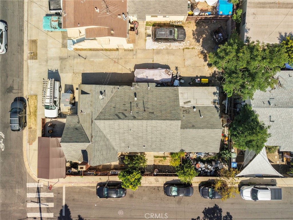 main property photo 35