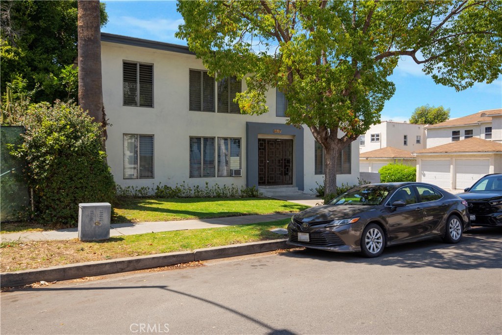 main property photo 4
