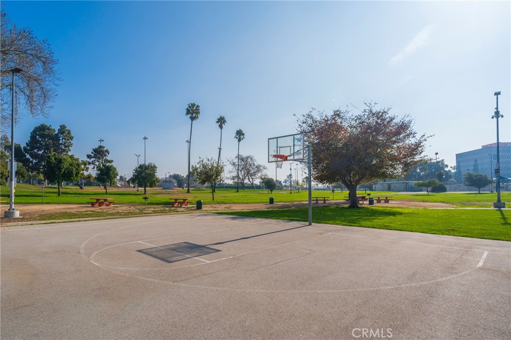 main property photo 29
