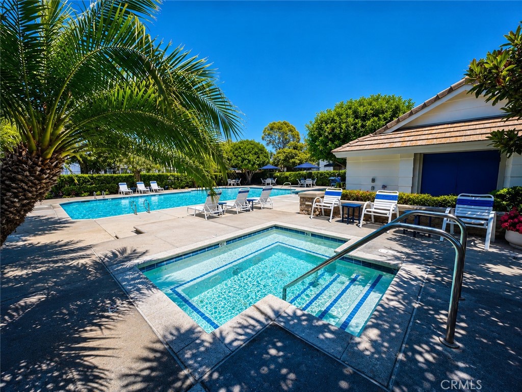main property photo 16
