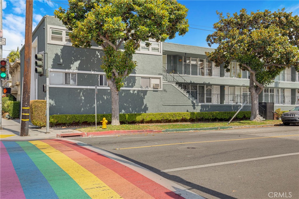 main property photo 20