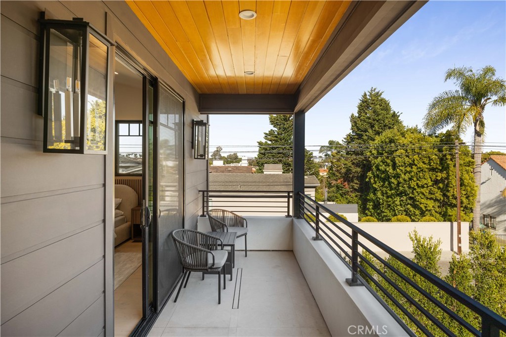 main property photo 66