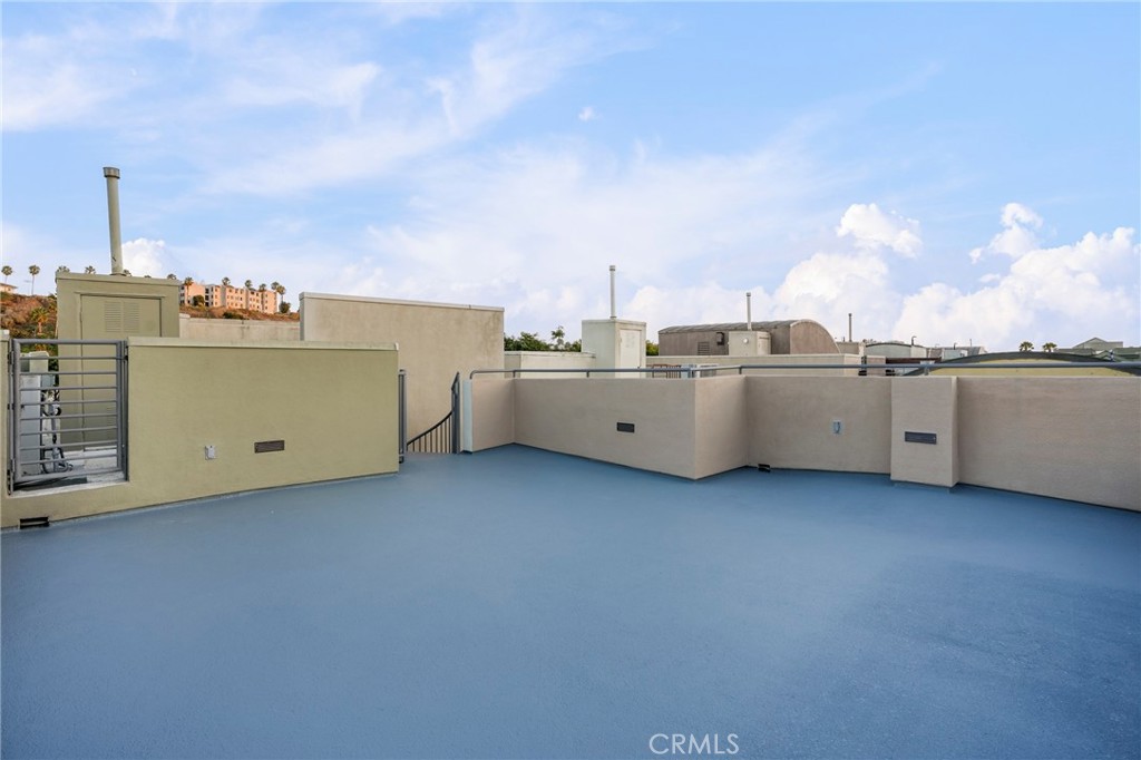 main property photo 66