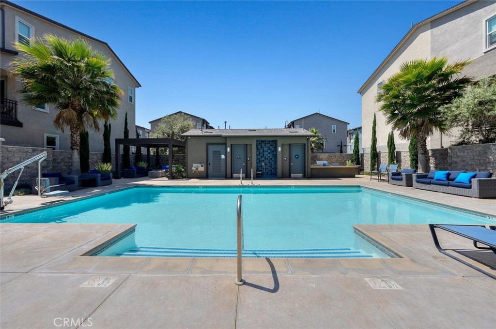 main property photo 59
