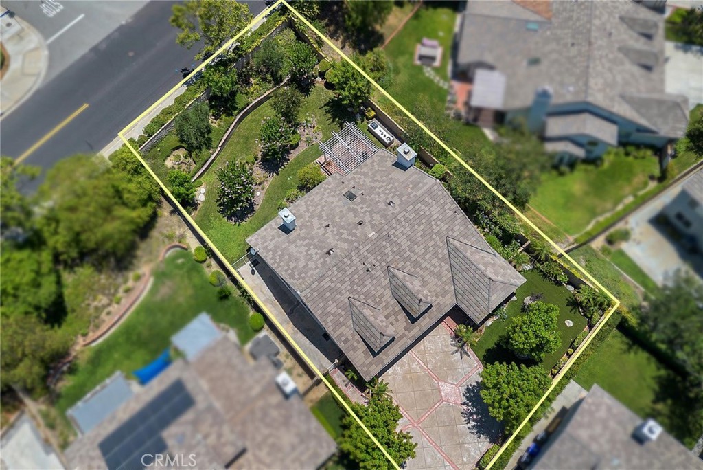 main property photo 44