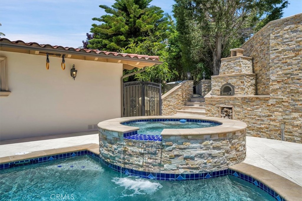 main property photo 61