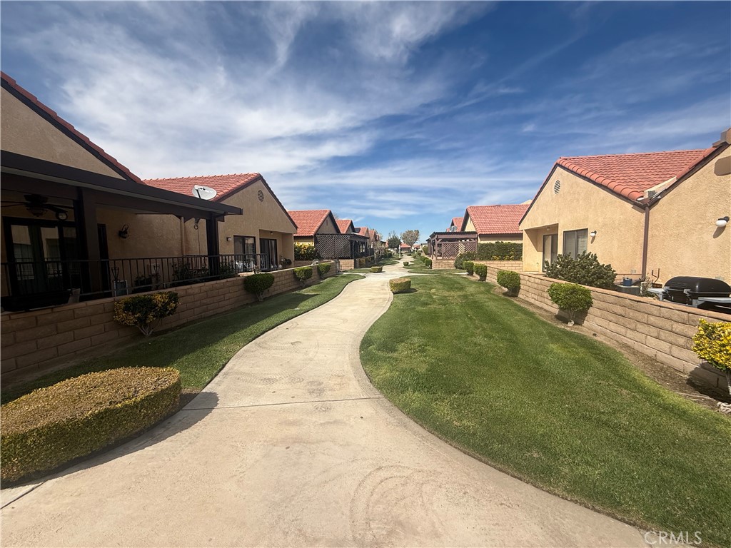 main property photo 28
