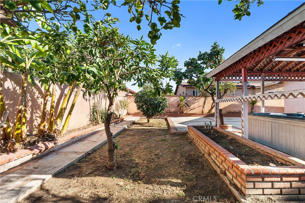 main property photo 54